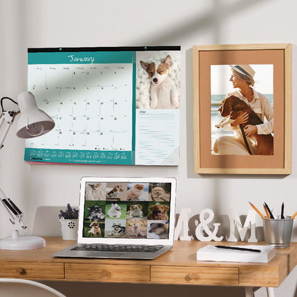 Pets Collection Monthly Desk Pad, Puppies Photography, 22 x 17, Black Binding, Clear Corners, 12-Month (Jan to Dec): 2025