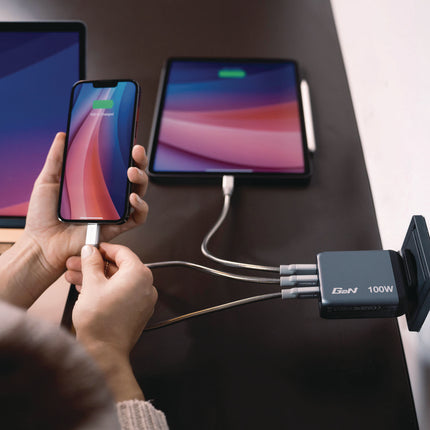 140 W 4-Port GaN Wall Charger, Black/Gray