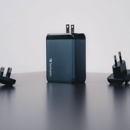 200 W 4-Port GaN Wall Charger, Black/Gray