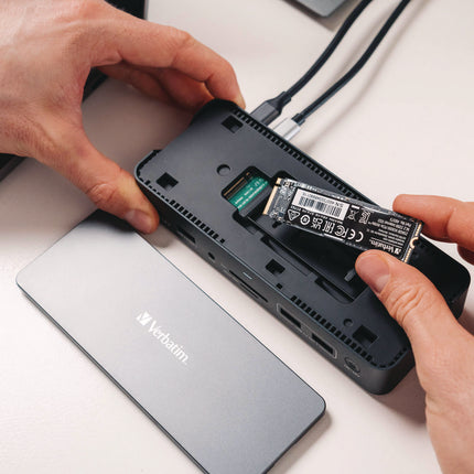 USB-C Pro Docking Station 15-in-1 256GB Vi3000 SSD, Audio/DisplayPort/HDMI/Micro SD/RJ45/SD/USB-A/USB-C, Gray
