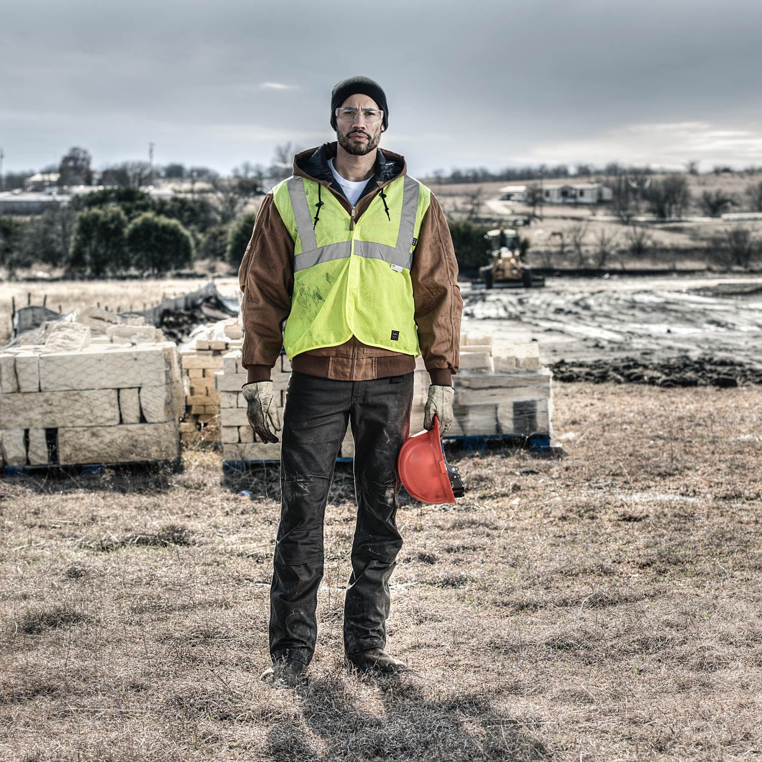 Bulwark® Men's Flame-Resistant / Chemical Splash Protection Coverall / CNR6RB