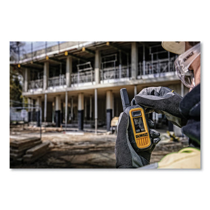 DXFRS300BCH Heavy-Duty Walkie Talkies, 1 W, 22 Channels