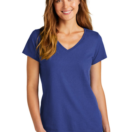District ® Women's The Concert Tee ® V-Neck DT5002