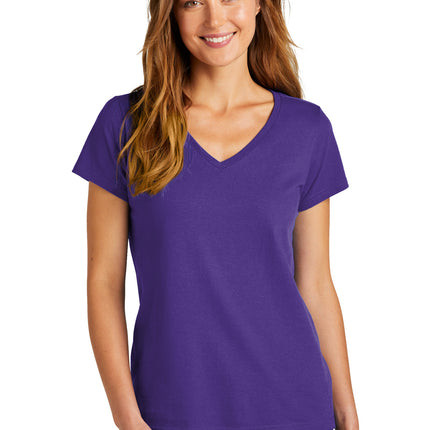 District ® Women's The Concert Tee ® V-Neck DT5002