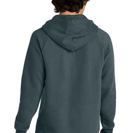 District ®  Perfect Weight ®  Icon Tee DT106