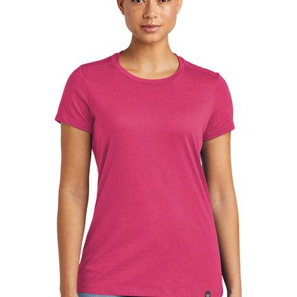 New Era  ®  Ladies Heritage Blend Crew Tee. LNEA100