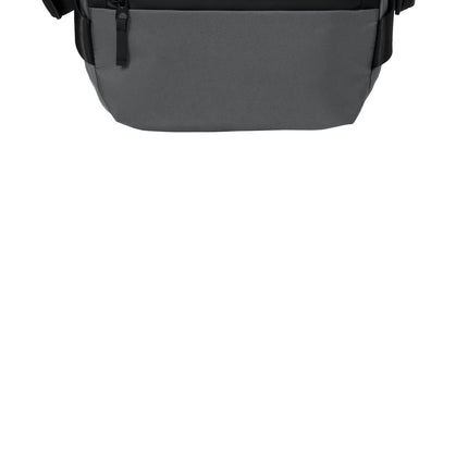 Mercer+Mettle ®  Crossbody Pack MMB600
