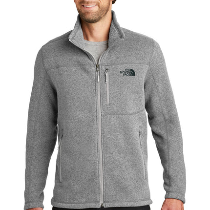 The North Face  ®  Sweater Fleece Jacket. NF0A3LH7