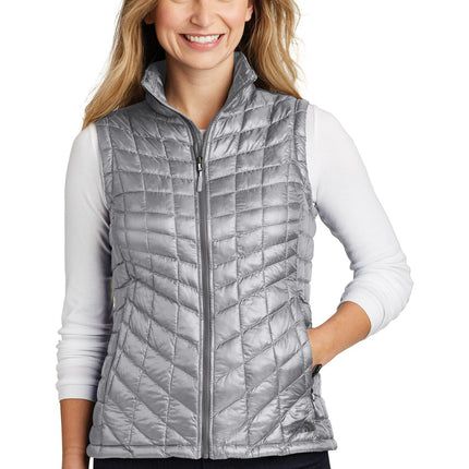 The North Face  ®  Women's ThermoBall     Trekker Vest. NF0A3LHL