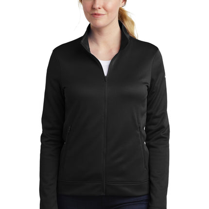 Nike Women's Therma-FIT Full-Zip Fleece. NKAH6260