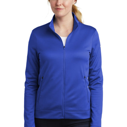 Nike Women's Therma-FIT Full-Zip Fleece. NKAH6260