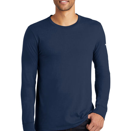 Nike Core Cotton Long Sleeve Tee. NKBQ5232