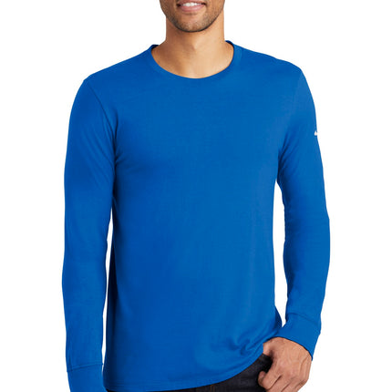 Nike Core Cotton Long Sleeve Tee. NKBQ5232