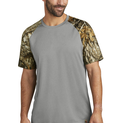 Russell Outdoors   Realtree ®  Colorblock Performance Tee RU151