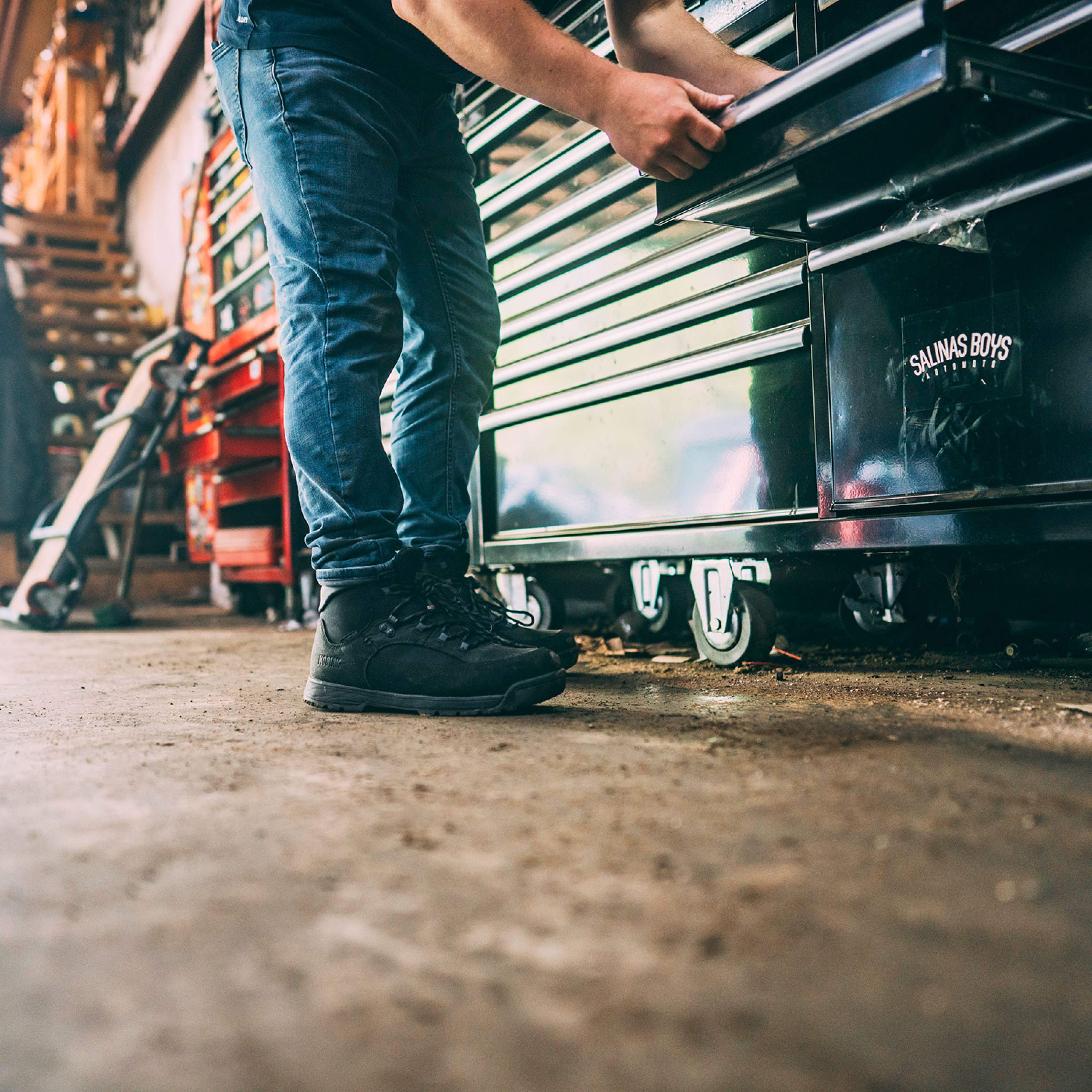 Red Kap® Men's Gripper-Front Lab Coat / 5080WH